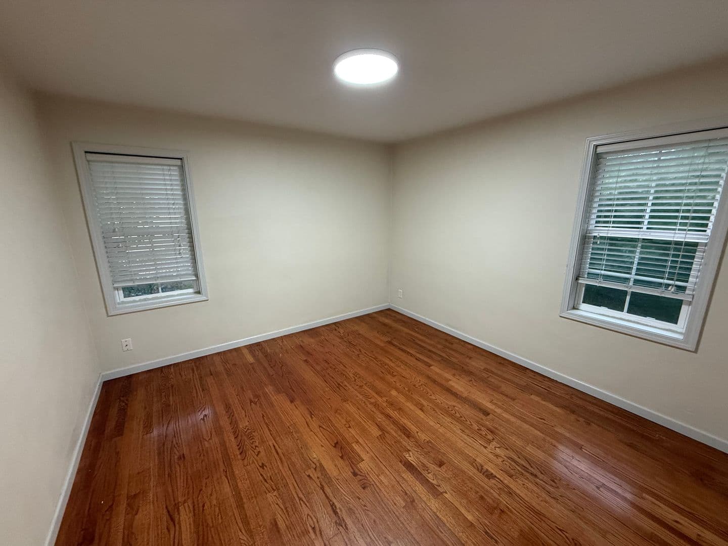 West Lafayette House: 1005 Lindberg Road