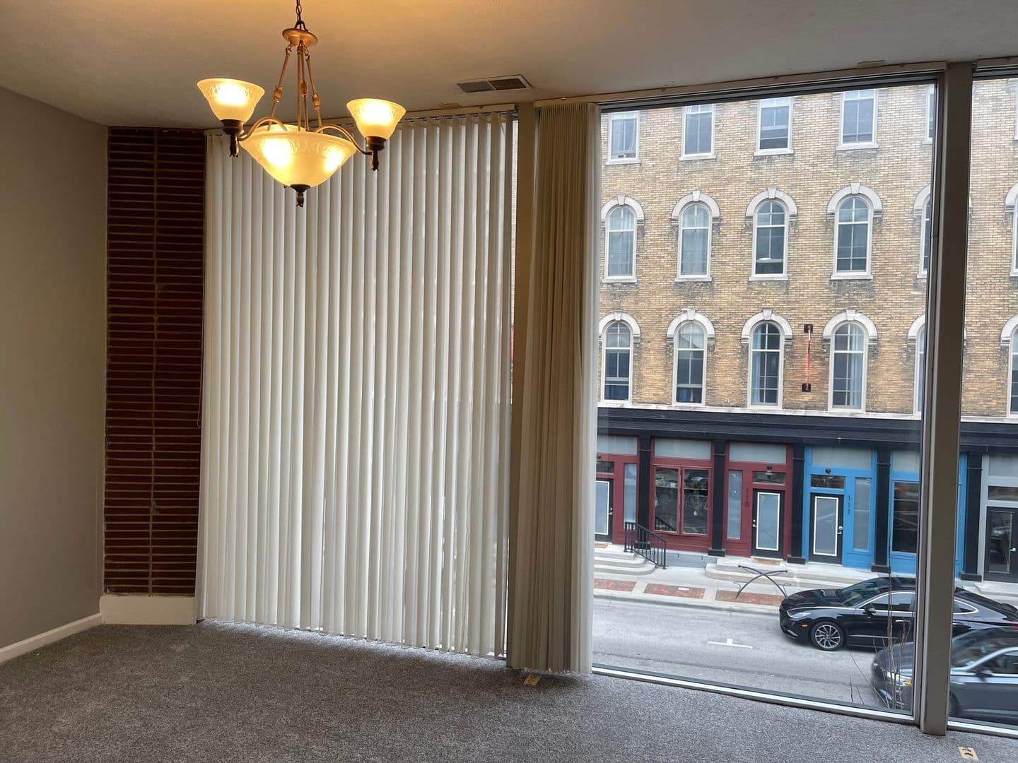 Lafayette Condo: 511 Columbia Street