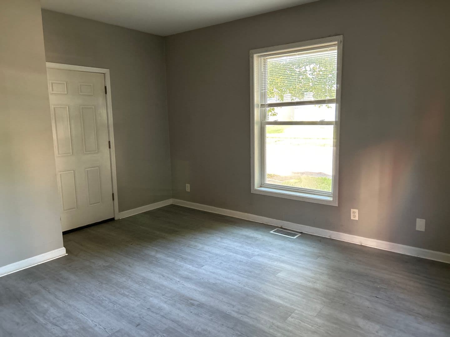Crawfordsville Apartment: 608 E Jefferson