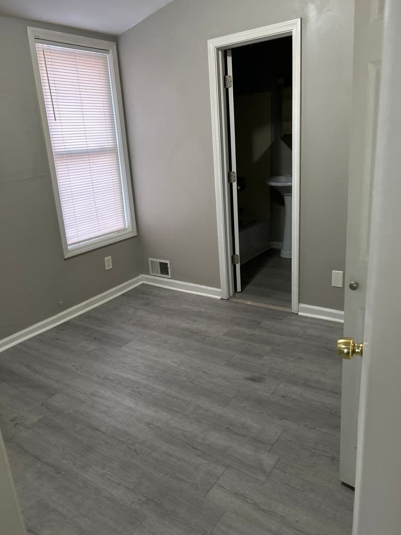 Crawfordsville Apartment: 608 E Jefferson
