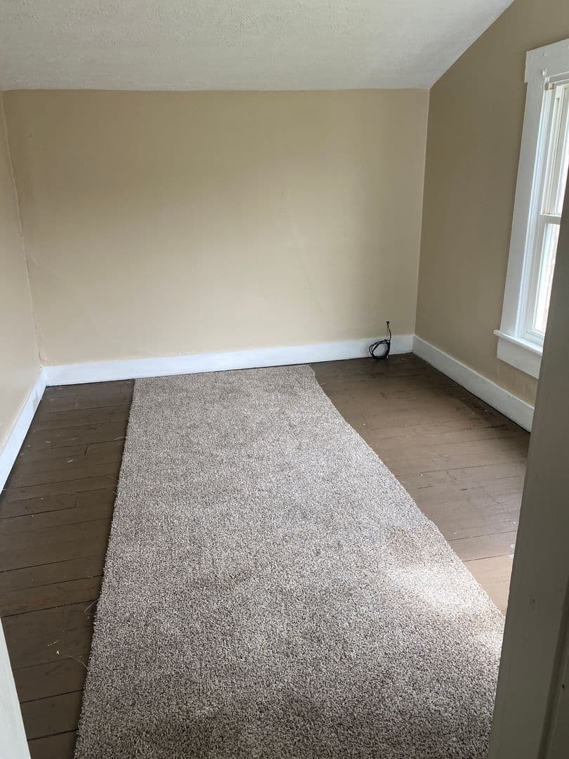 Crawfordsville Apartment: 618 E Pike St