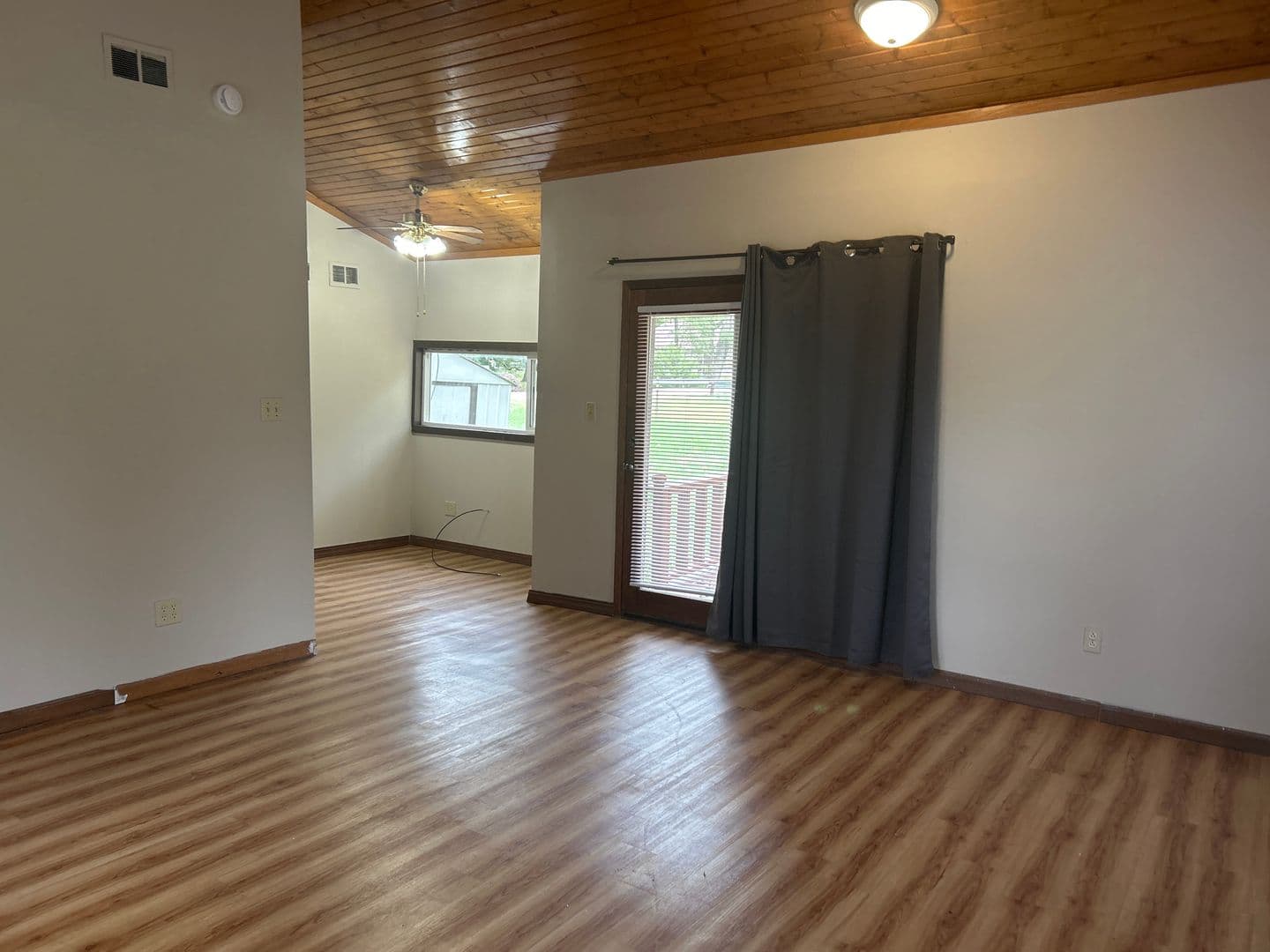 Covington House: 550 10th St