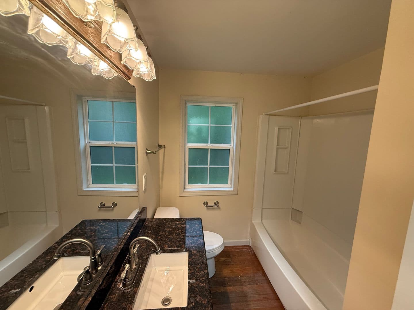 West Lafayette House: 1005 Lindberg Road