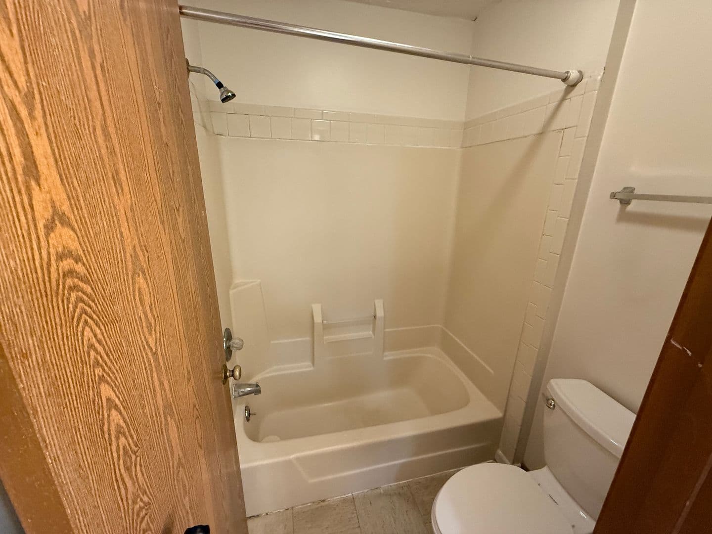 West Lafayette Apartment: 422 Vine Street