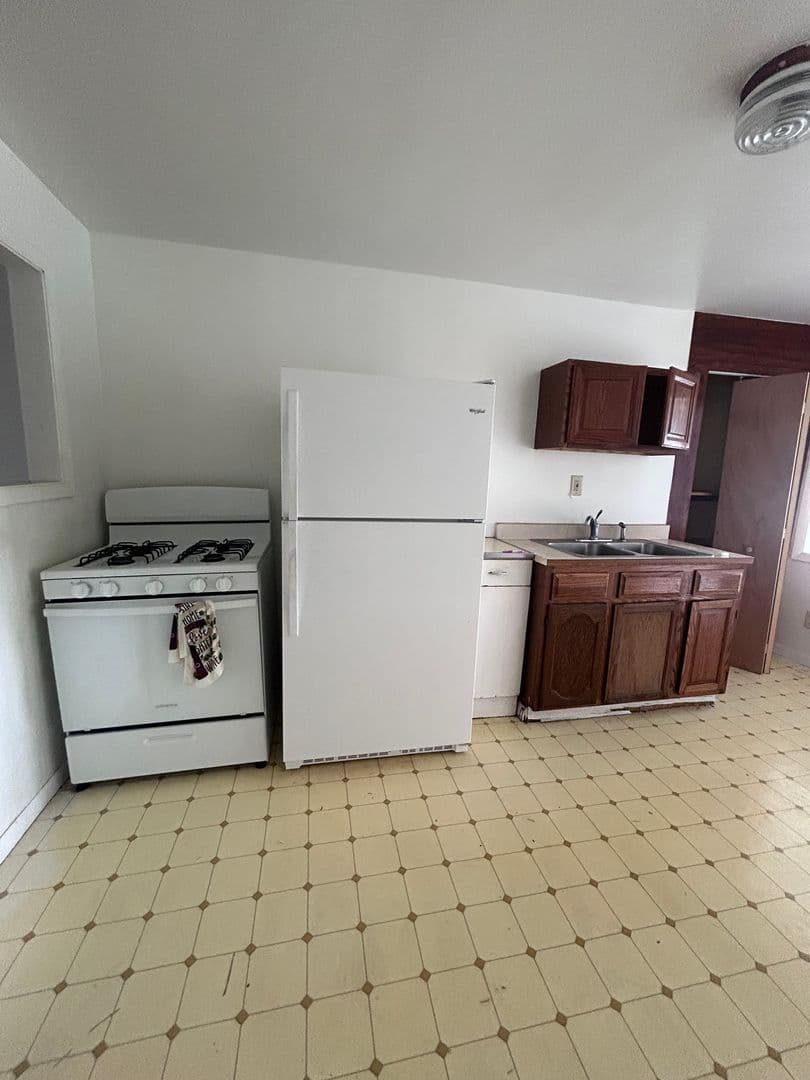 Logansport Apartment: 1625 Spear Street