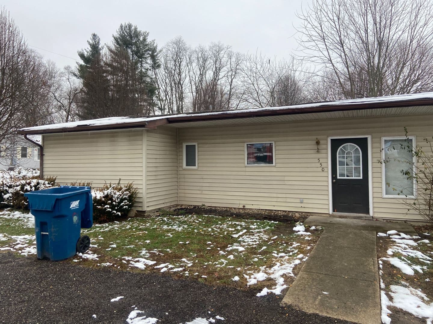 Covington House: 550 10th St