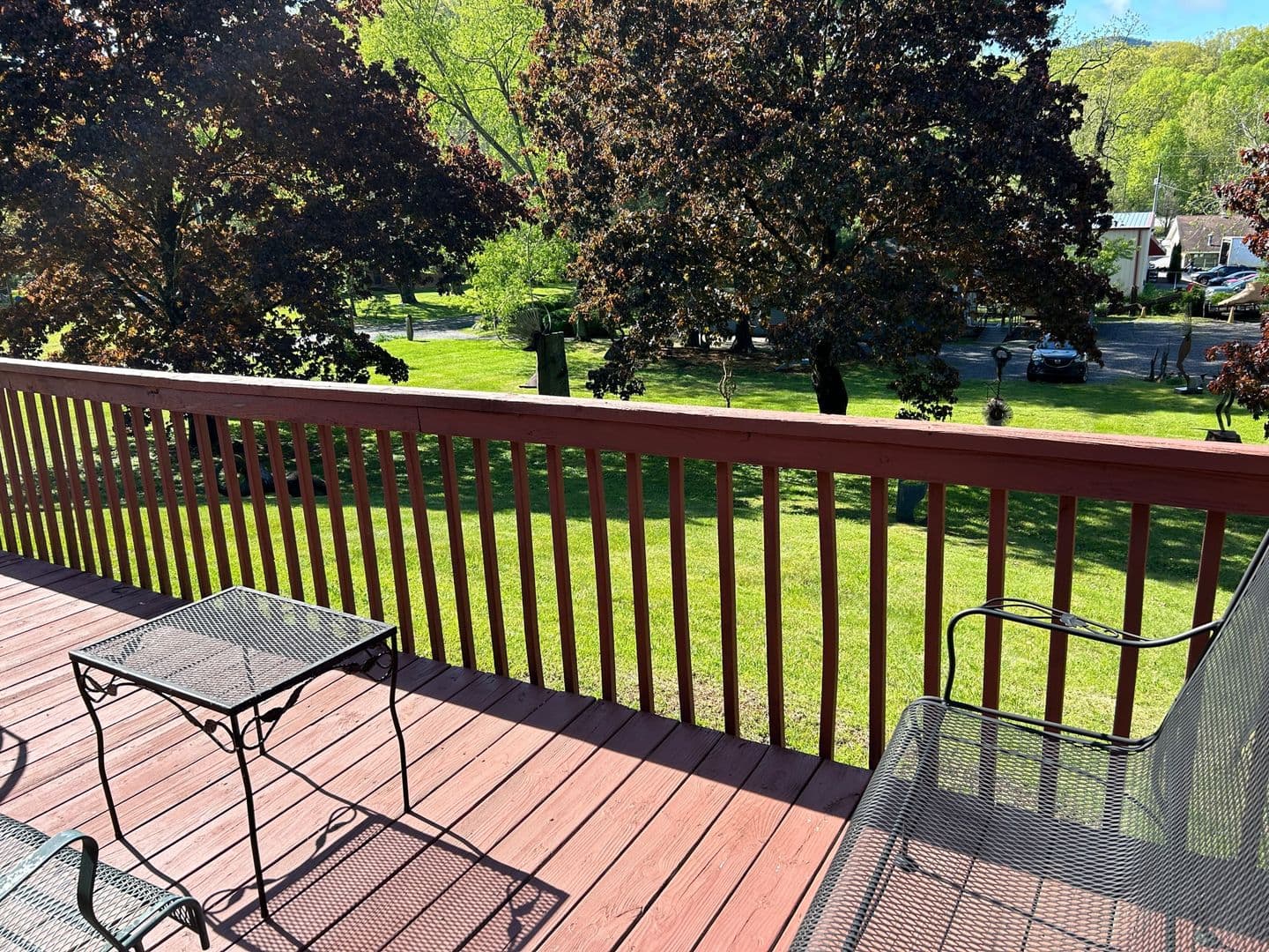 Black Mountain House: 205 Padgettown Road