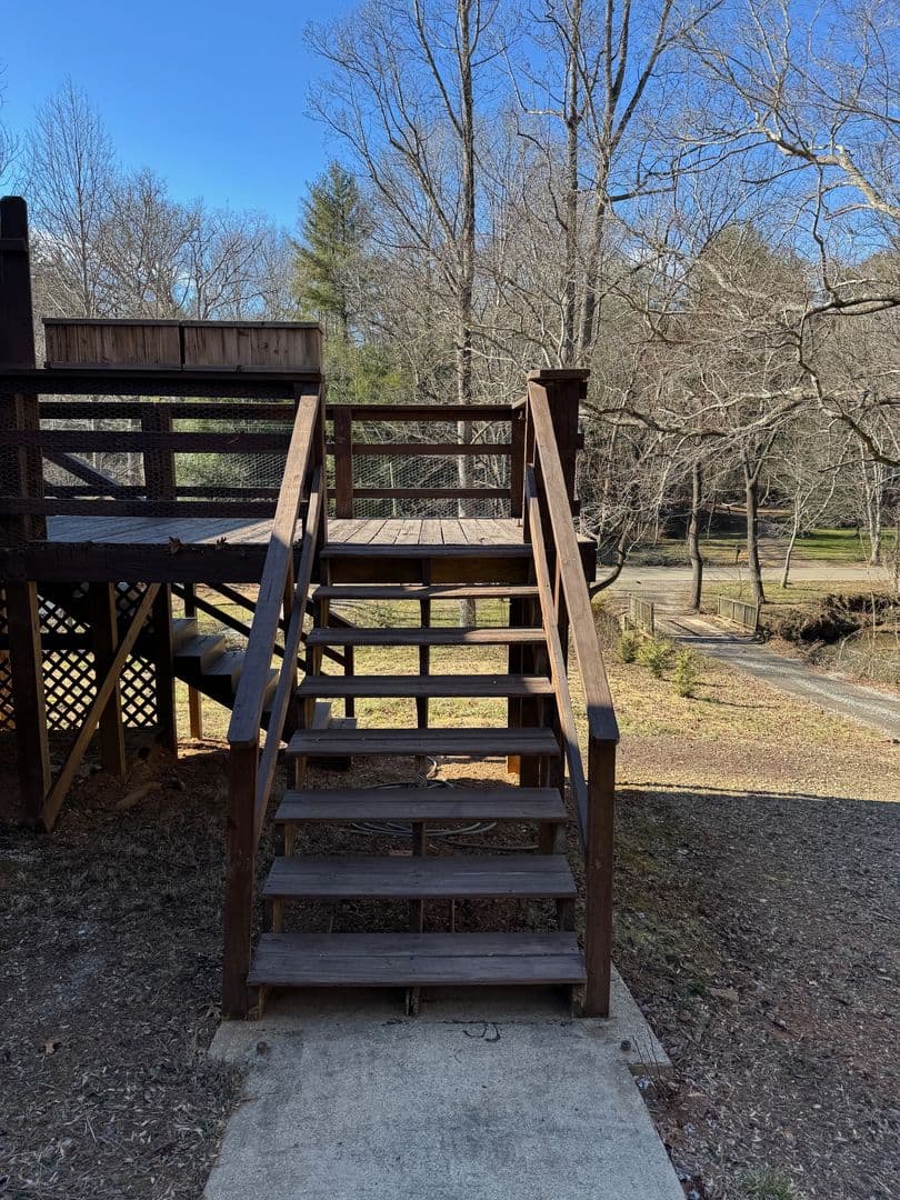 Asheville House: 117 Lower Grassy Branch Road