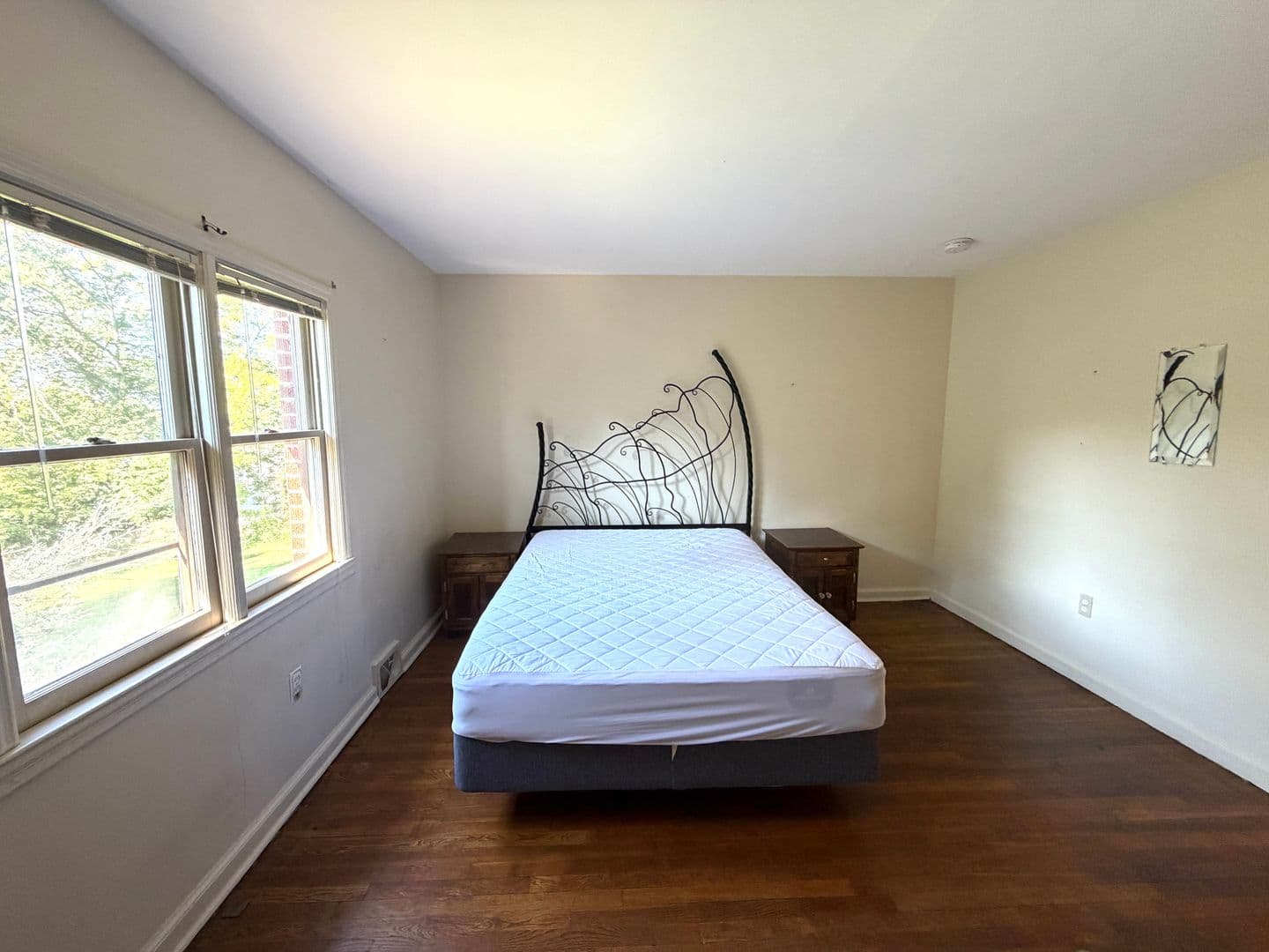 Black Mountain House: 205 Padgettown Road