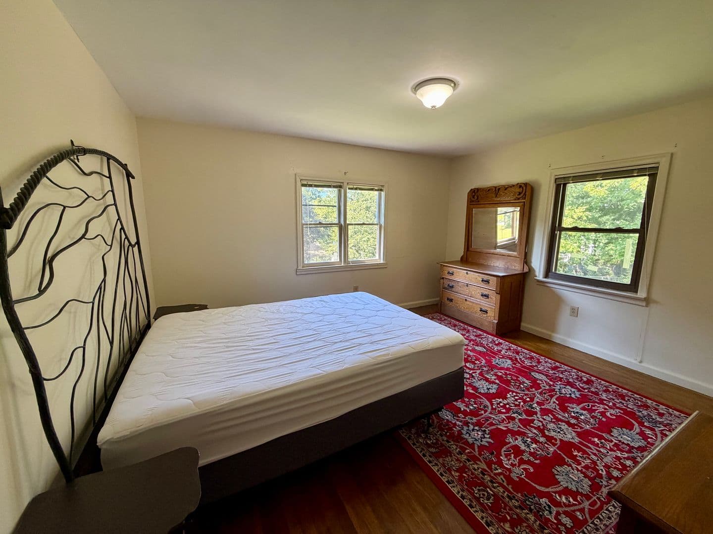 Black Mountain House: 205 Padgettown Road
