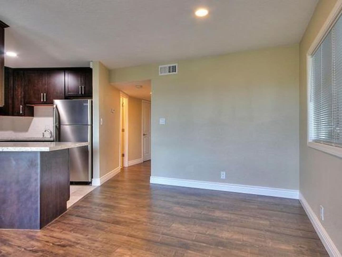 Martinez Apartment: 40 Carquinez Scenic Drive
