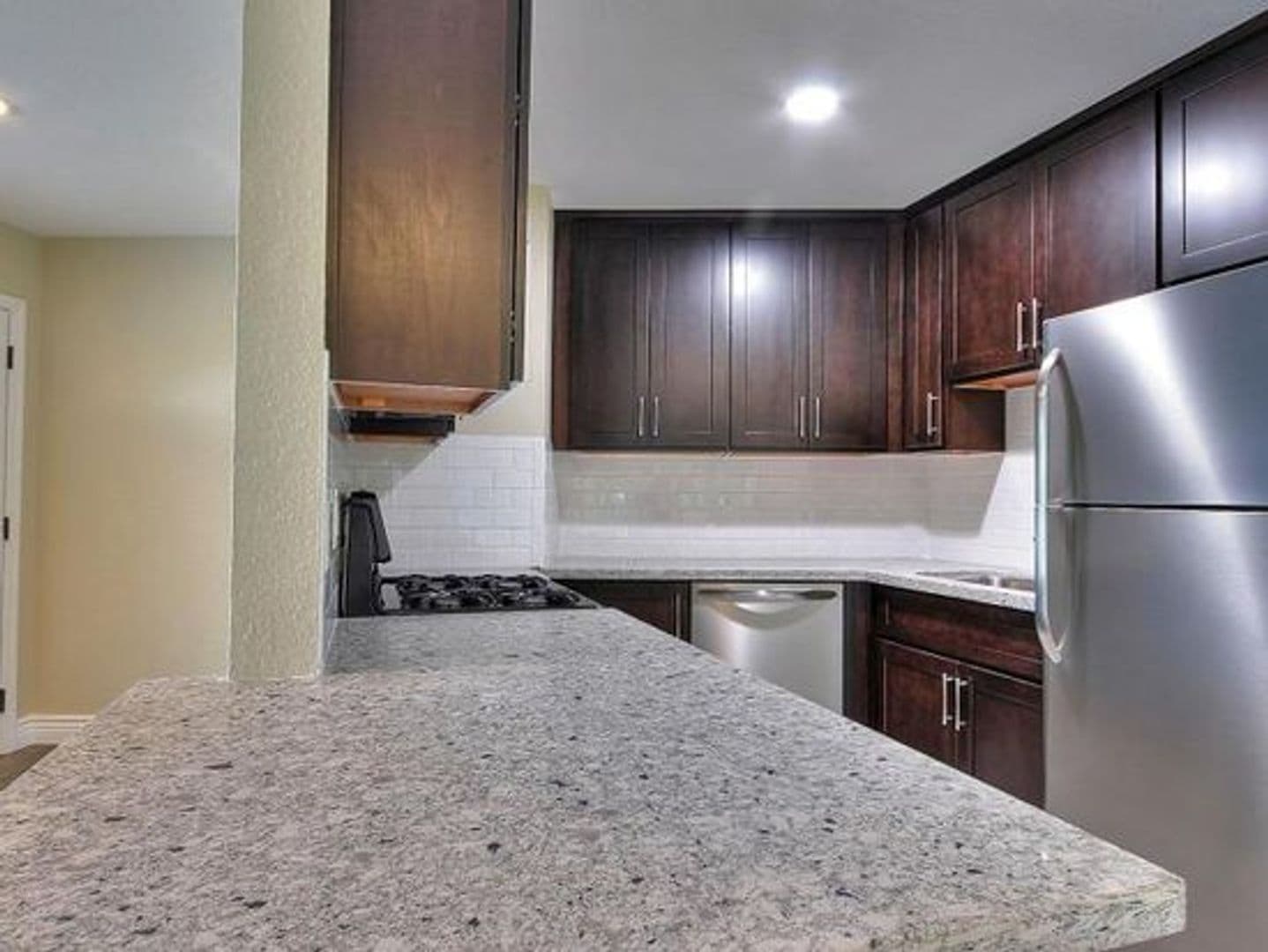 Martinez Apartment: 40 Carquinez Scenic Drive