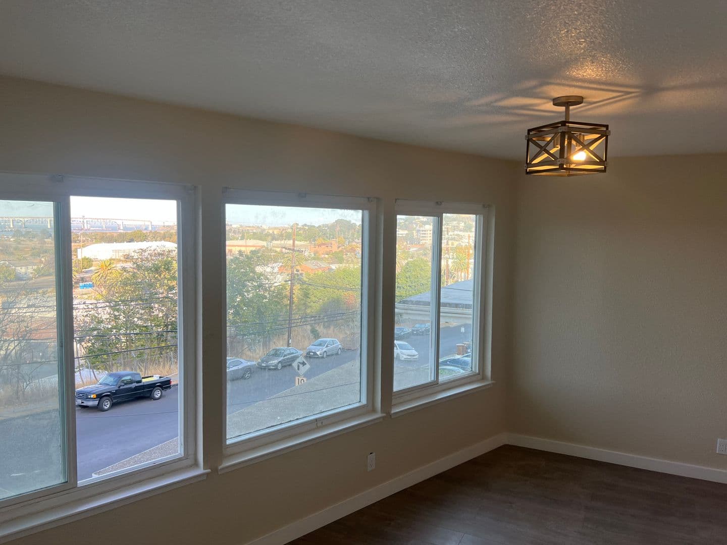 Martinez Apartment: 40 Carquinez Scenic Drive