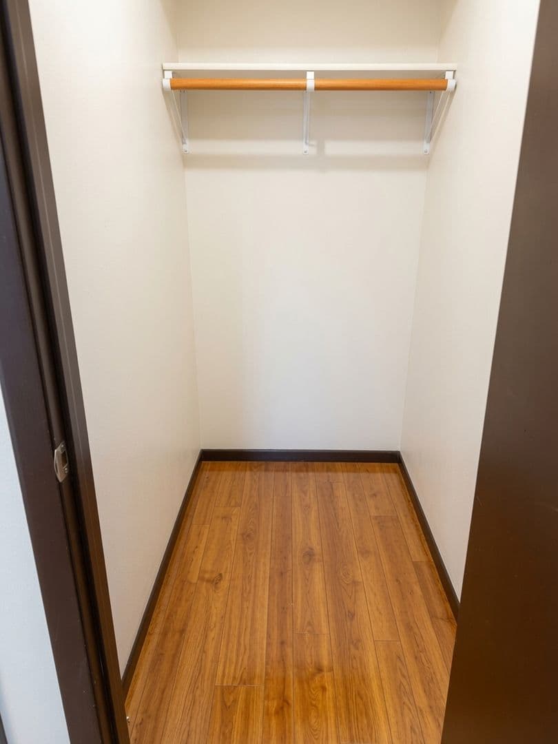 Minneapolis Apartment: 3708 West 32nd Street
