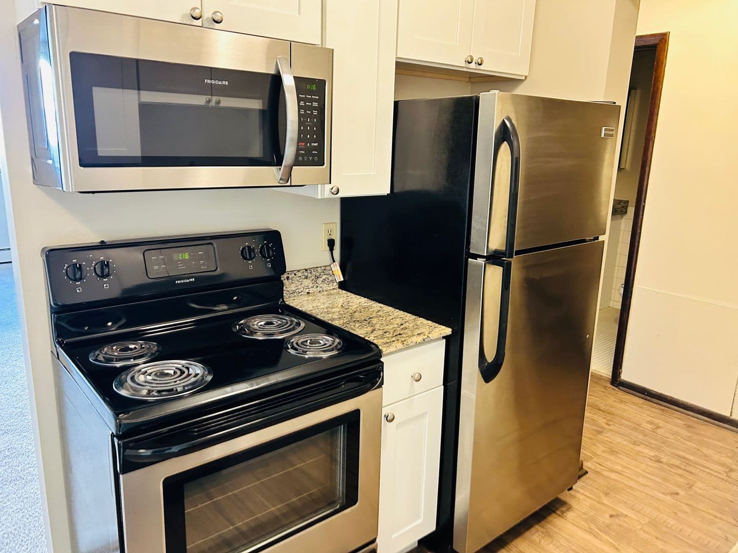 Minneapolis Apartment: 3708 West 32nd Street
