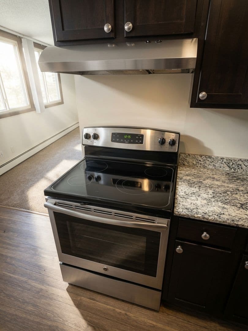 Minneapolis Apartment: 3708 West 32nd Street