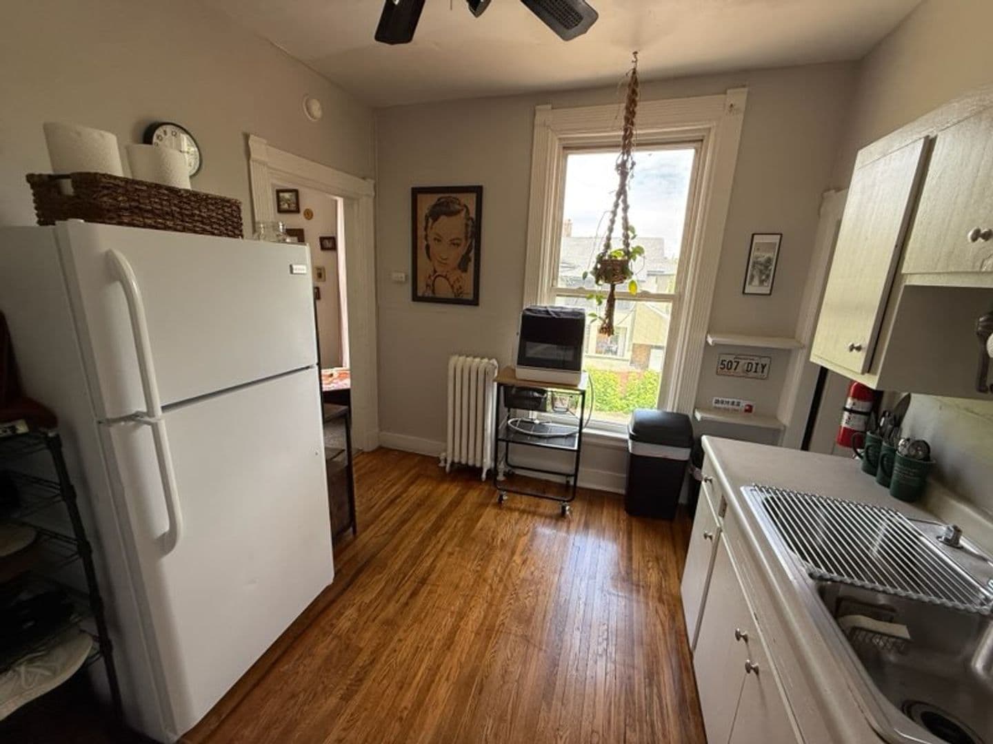 St. Paul Apartment: 272 Prescott Street