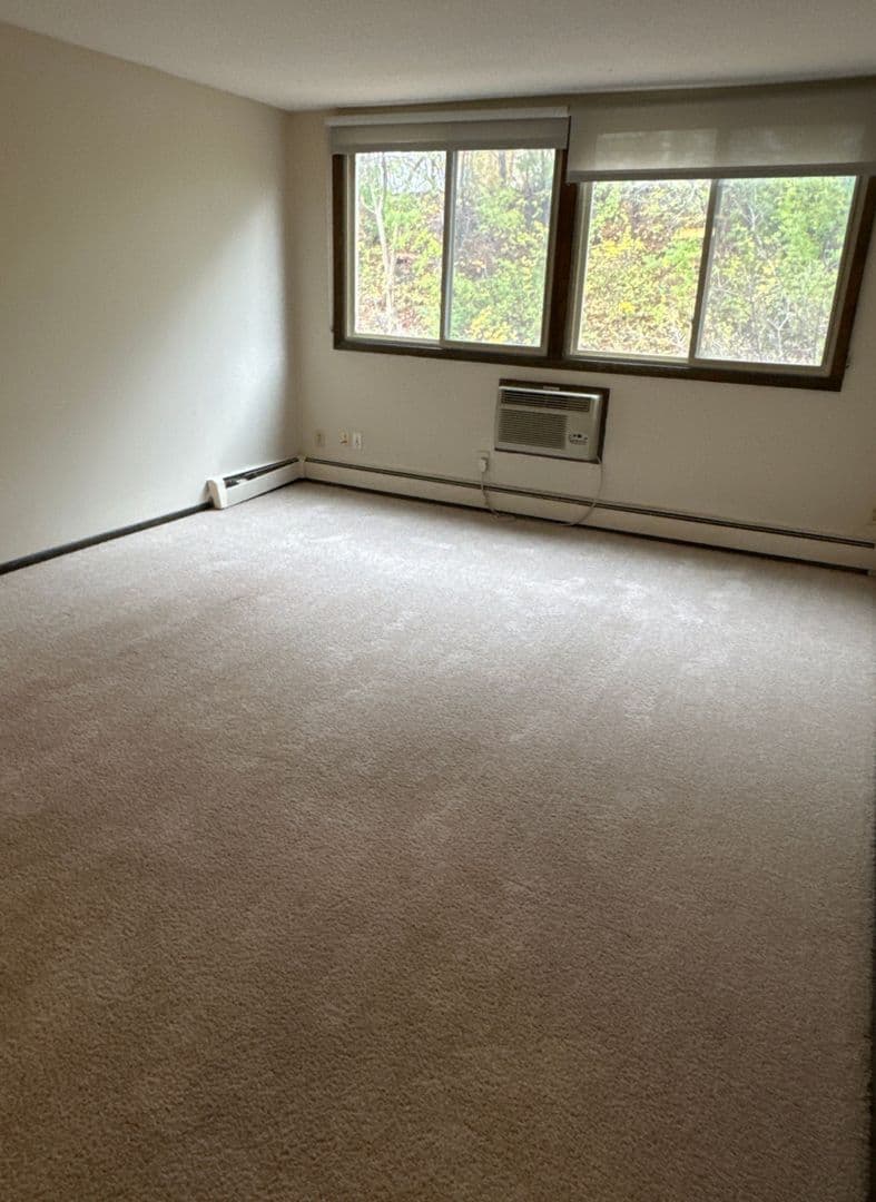 Minneapolis Apartment: 3708 West 32nd Street