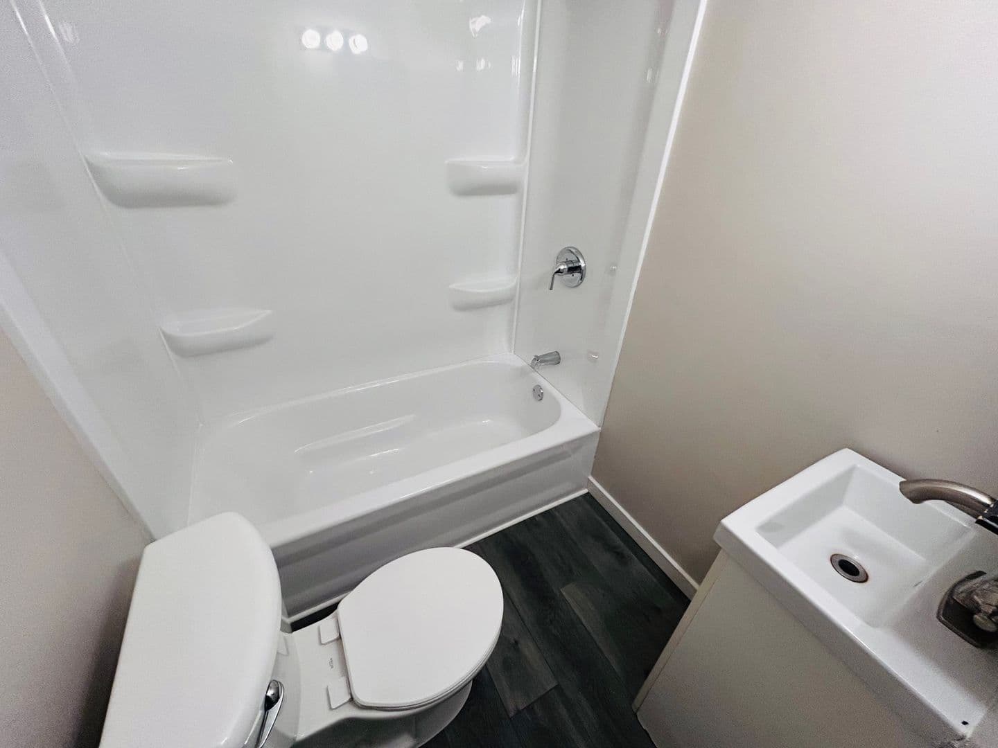 Saint Paul Apartment: 567  Livingston Ave