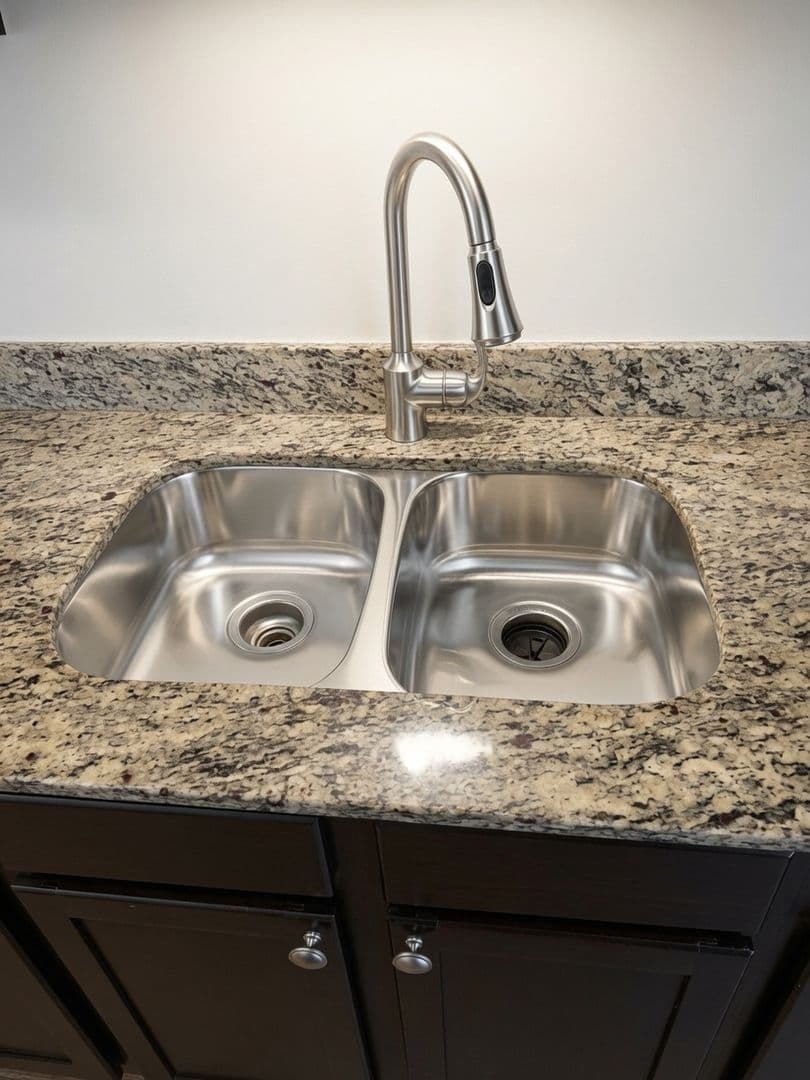 Minneapolis Apartment: 3708 West 32nd Street