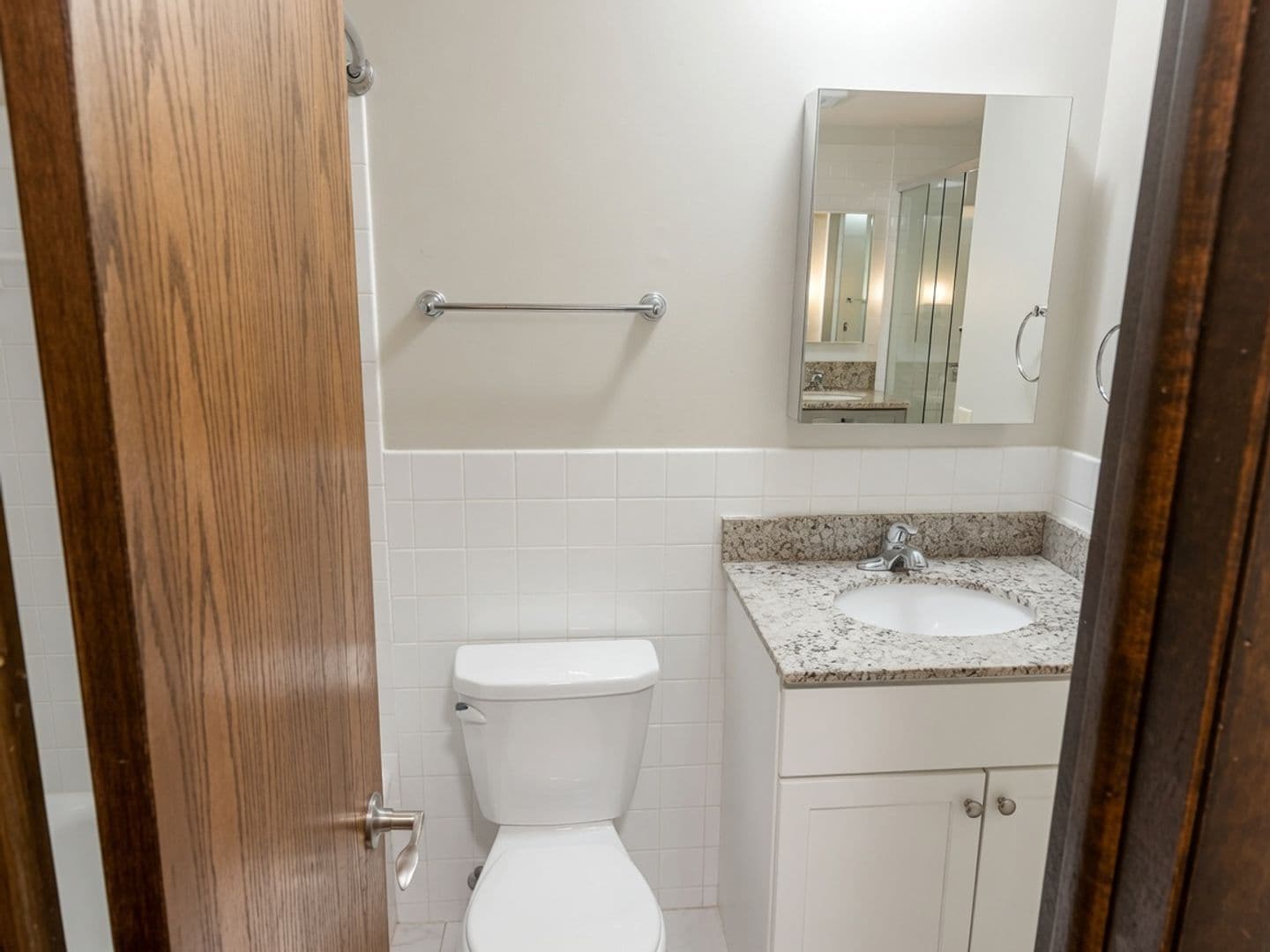 Minneapolis Apartment: 3708 West 32nd Street