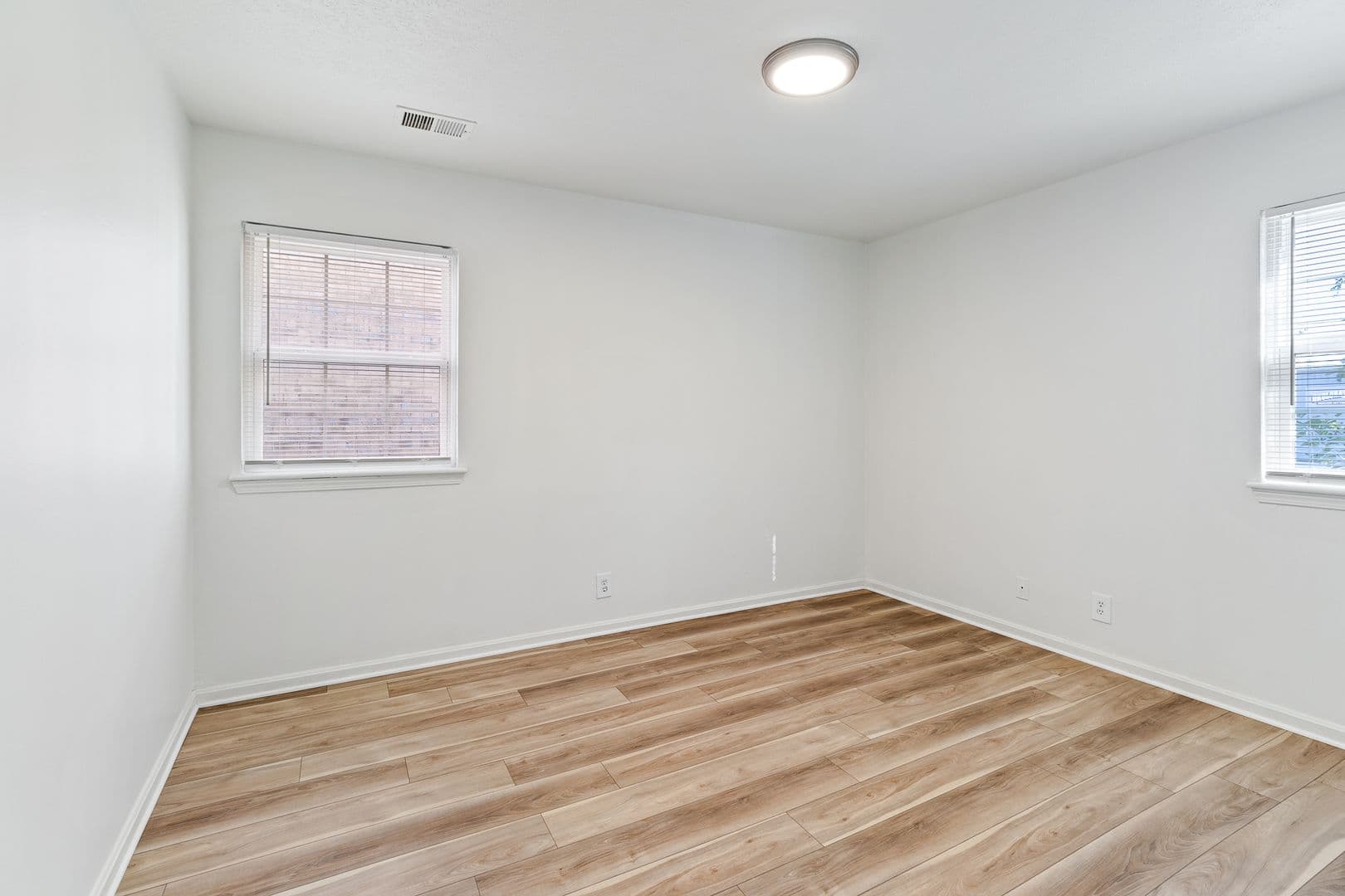 Louisville Apartment: 4203 Foreman Ln