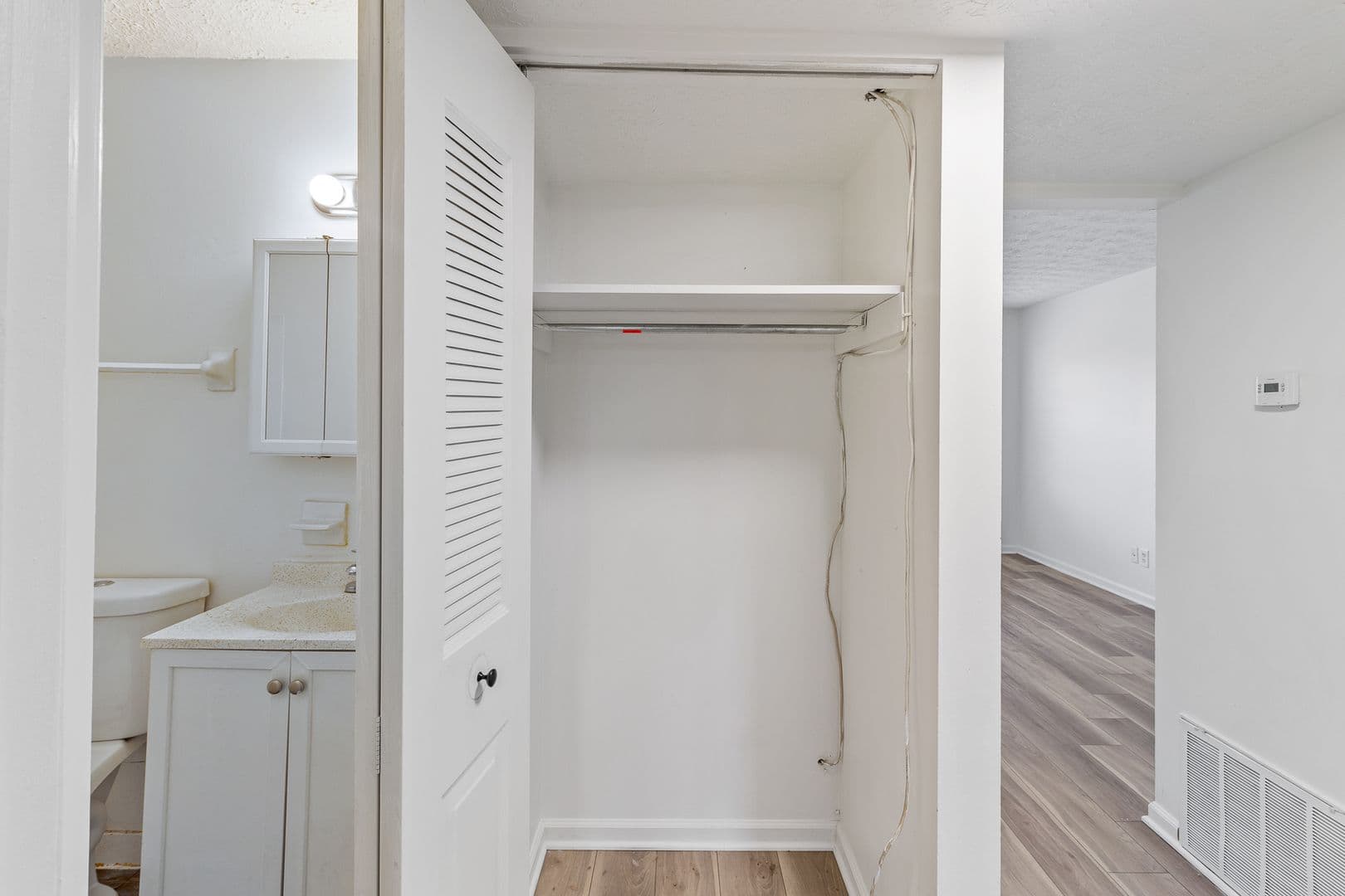 Louisville Apartment: 4203 Foreman Ln
