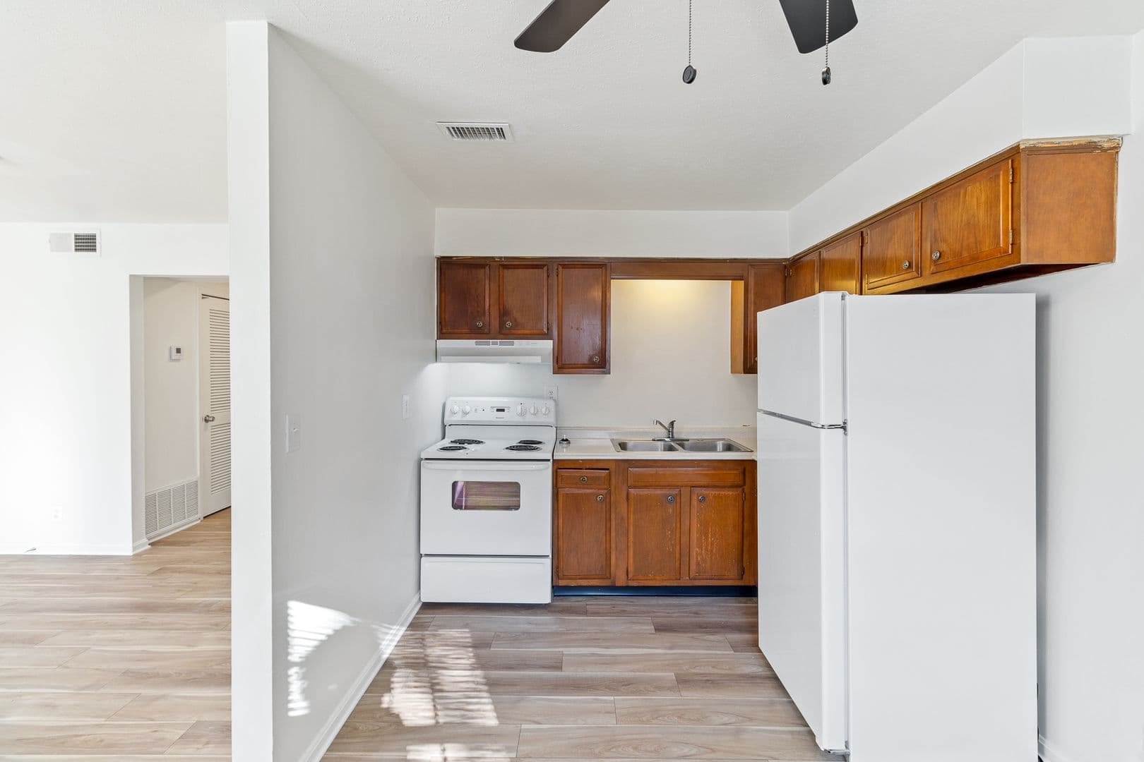 Louisville Apartment: 4203 Foreman Ln
