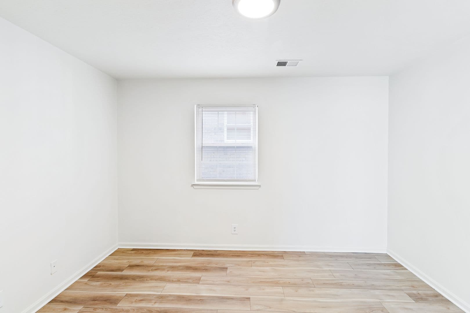 Louisville Apartment: 4203 Foreman Ln