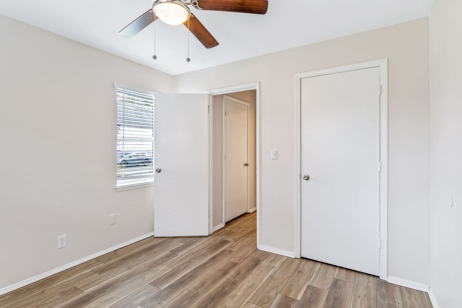 Louisville Apartment: 630 E Kentucky St.