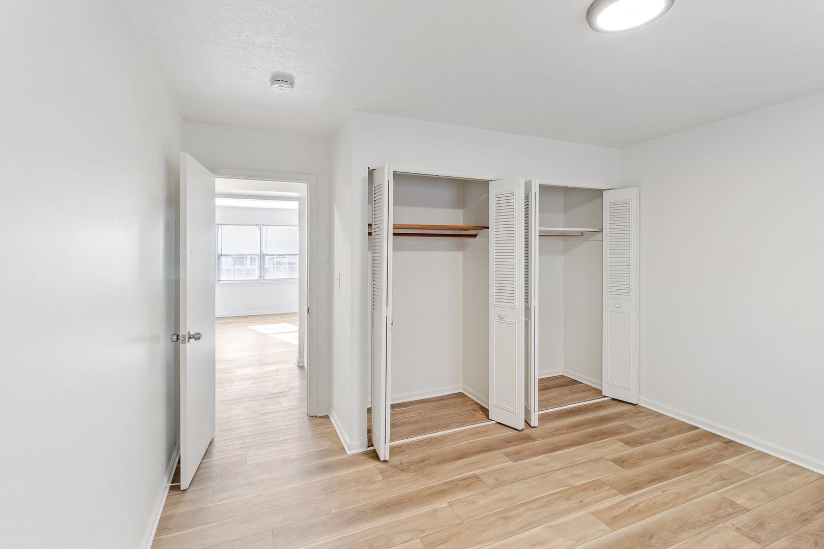Louisville Apartment: 4203 Foreman Ln