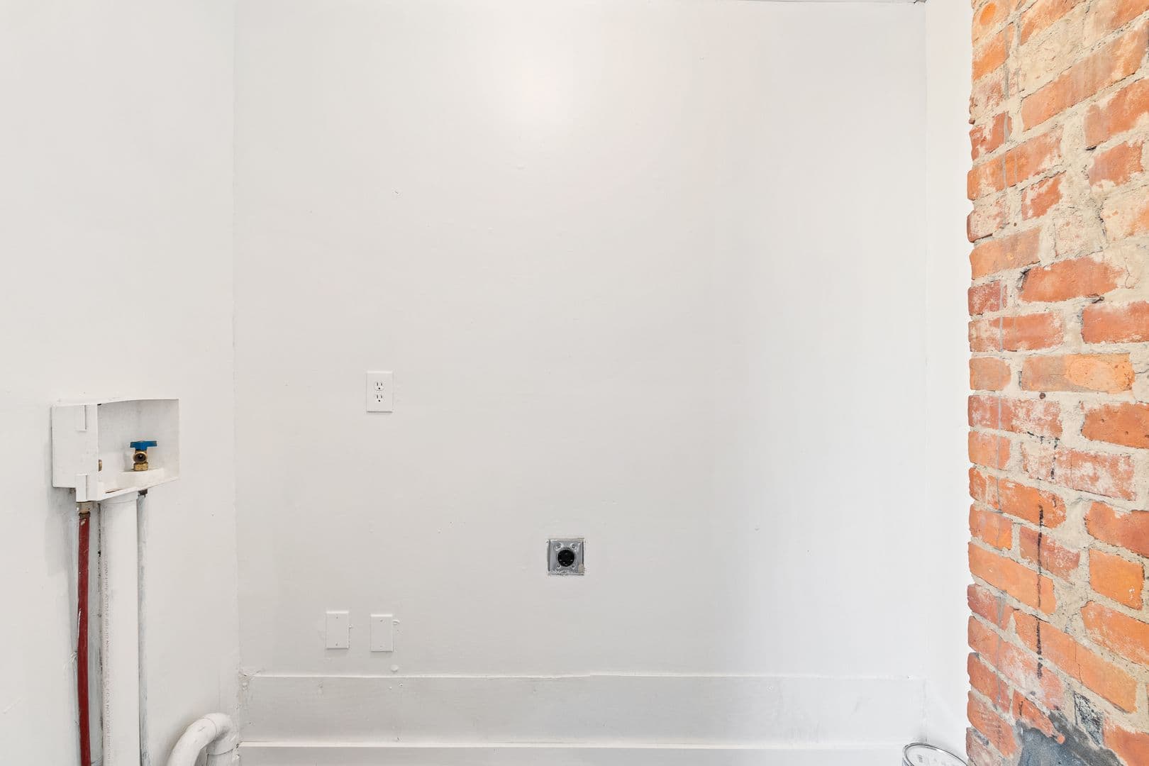 New Albany House: 1611 King St.
