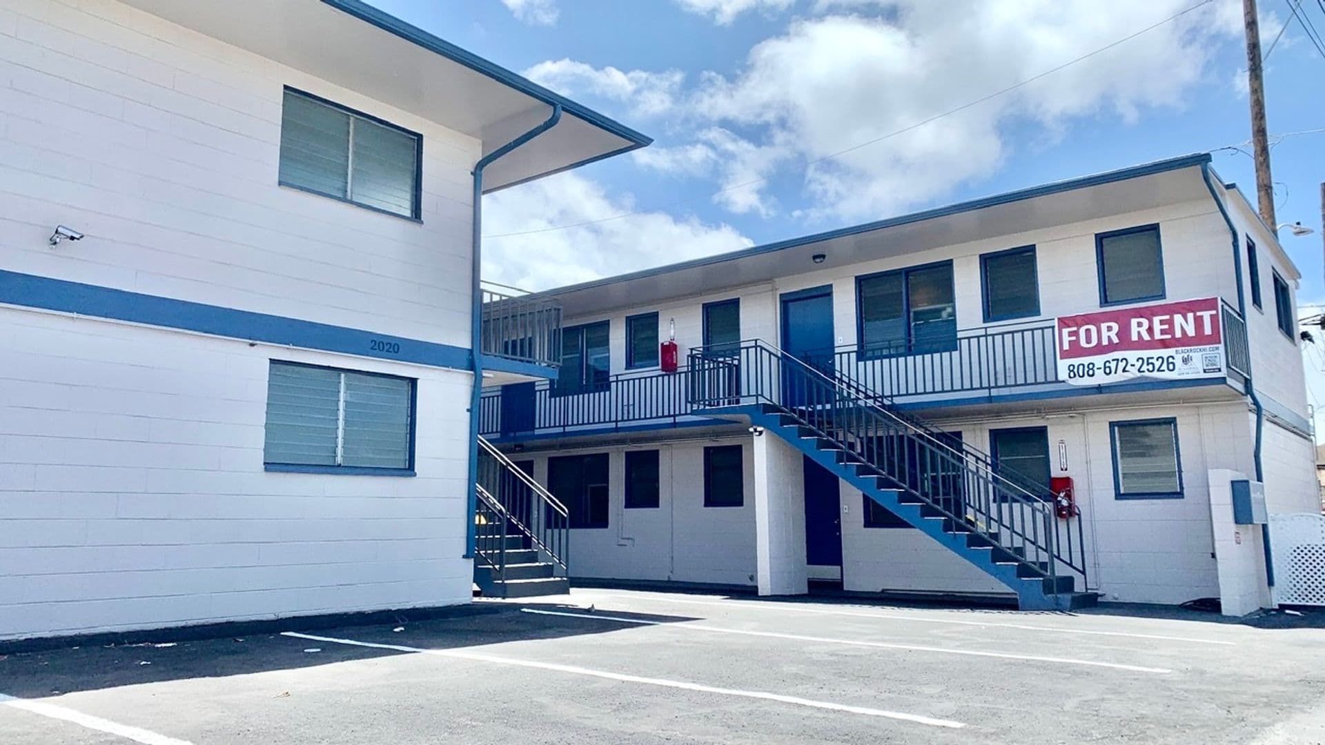 Honolulu Apartment: 2020 Waterhouse St.