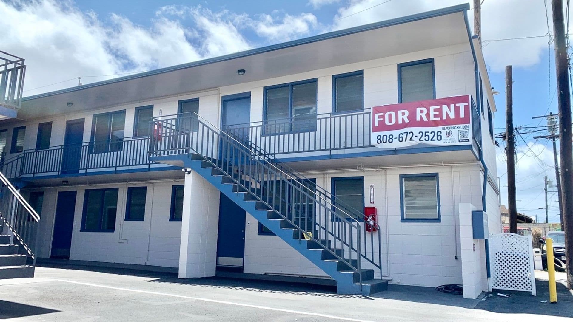 Honolulu Apartment: 2020 Waterhouse St.