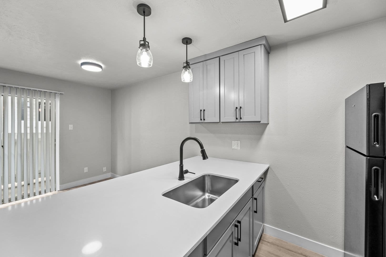 Dallas Apartment: 13266 Emily Rd