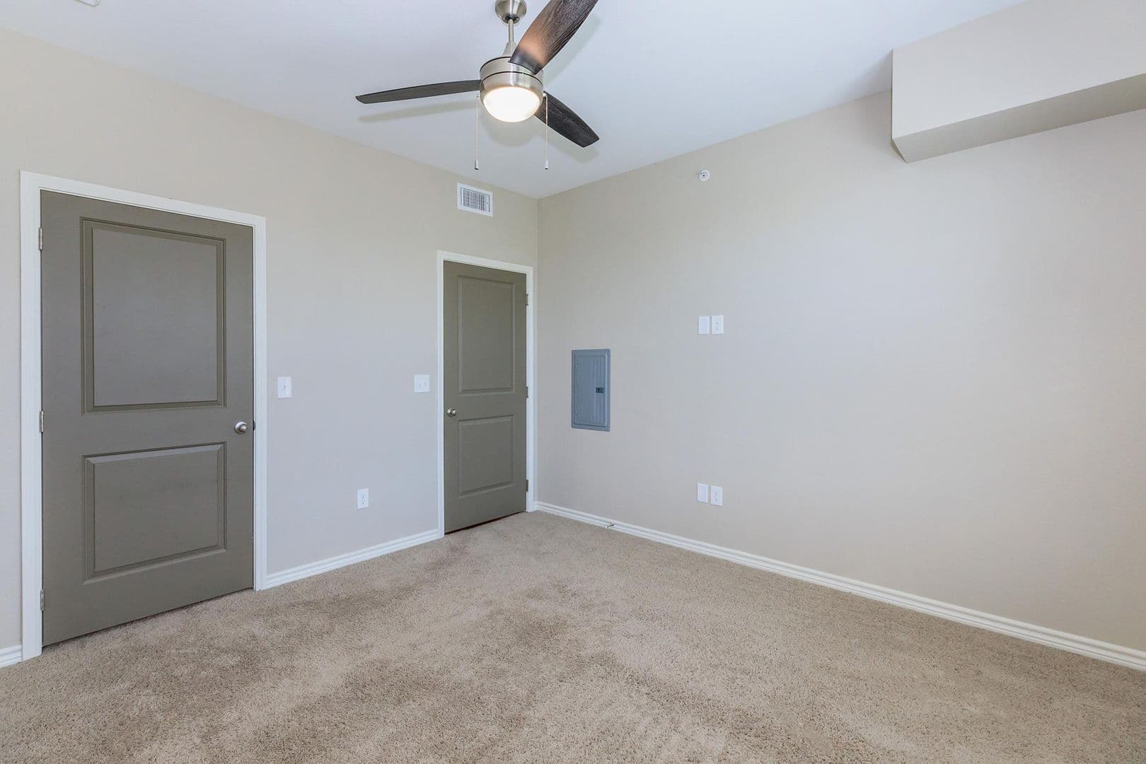 Midlothian Apartment: 2991 Lakeside Drive
