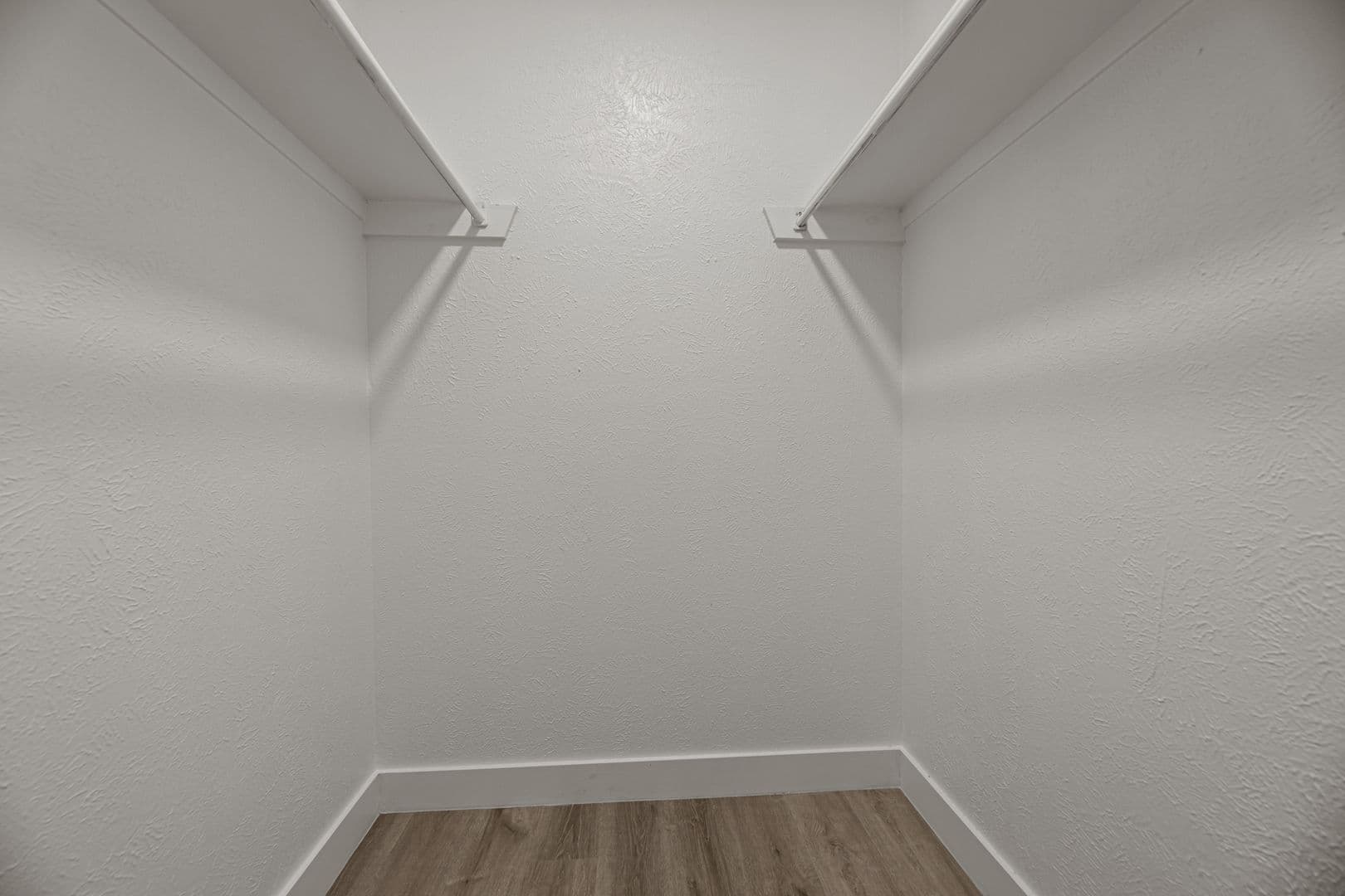 Dallas Apartment: 13266 Emily Rd
