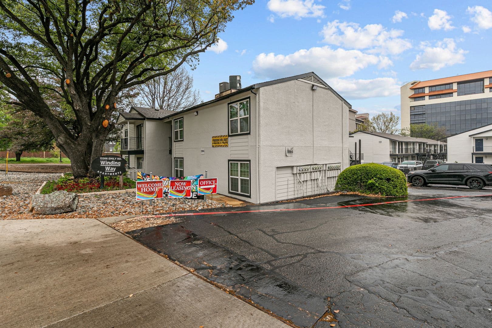Dallas Apartment: 13266 Emily Rd