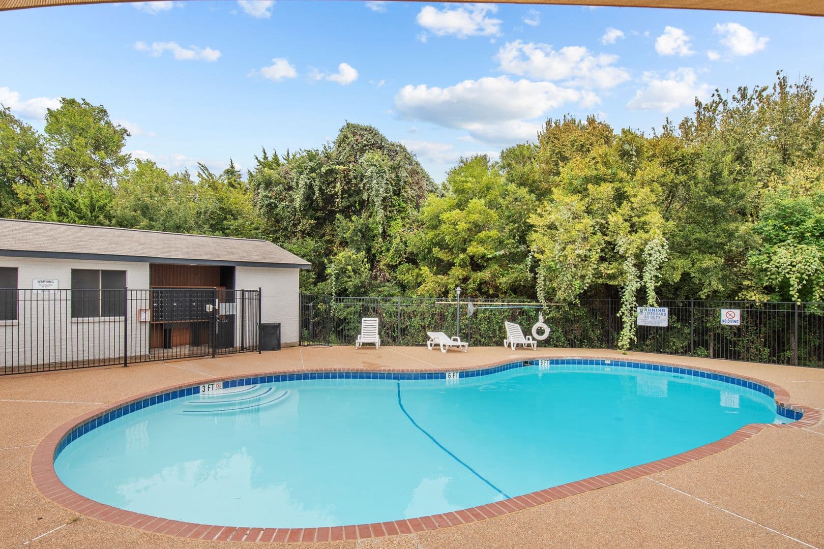 Cedar Hill Apartment: 151 East Little Creek Road
