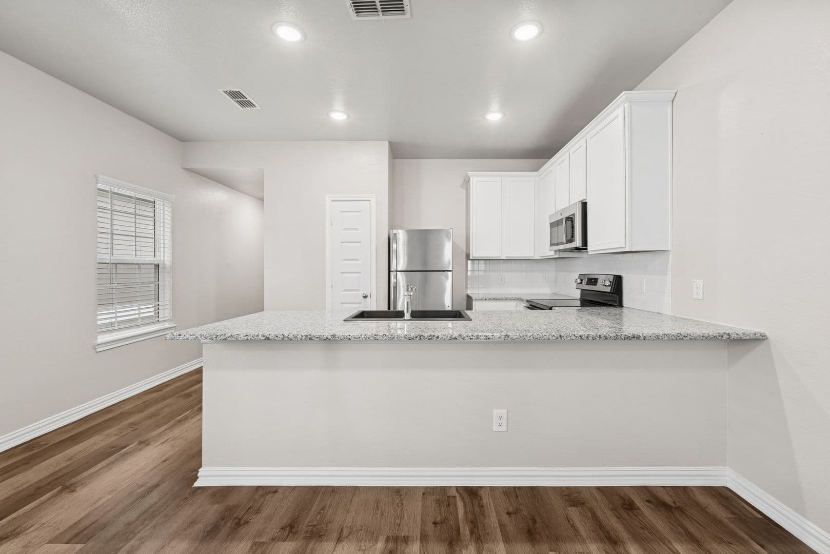 Fort Worth Apartment: 10150 E Hurst Blvd
