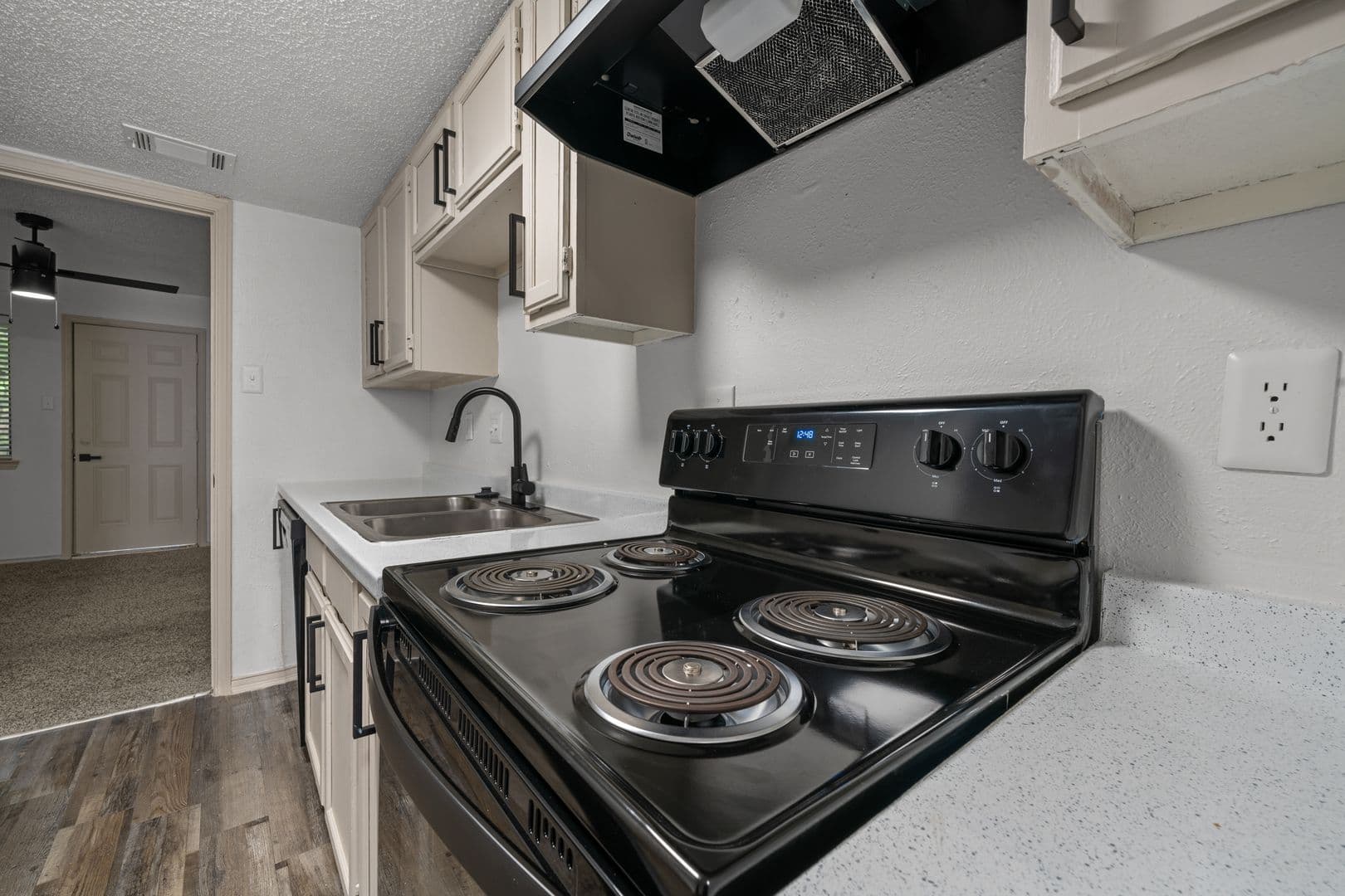 Cedar Hill Apartment: 151 East Little Creek Road