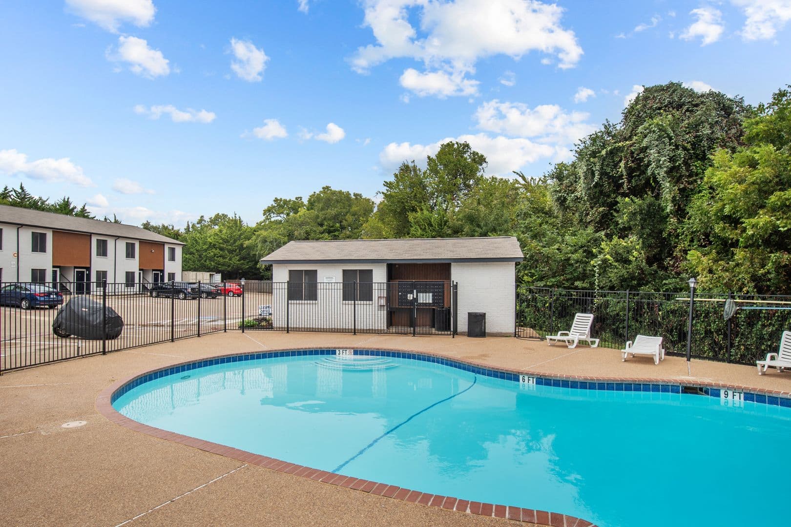 Cedar Hill Apartment: 151 East Little Creek Road