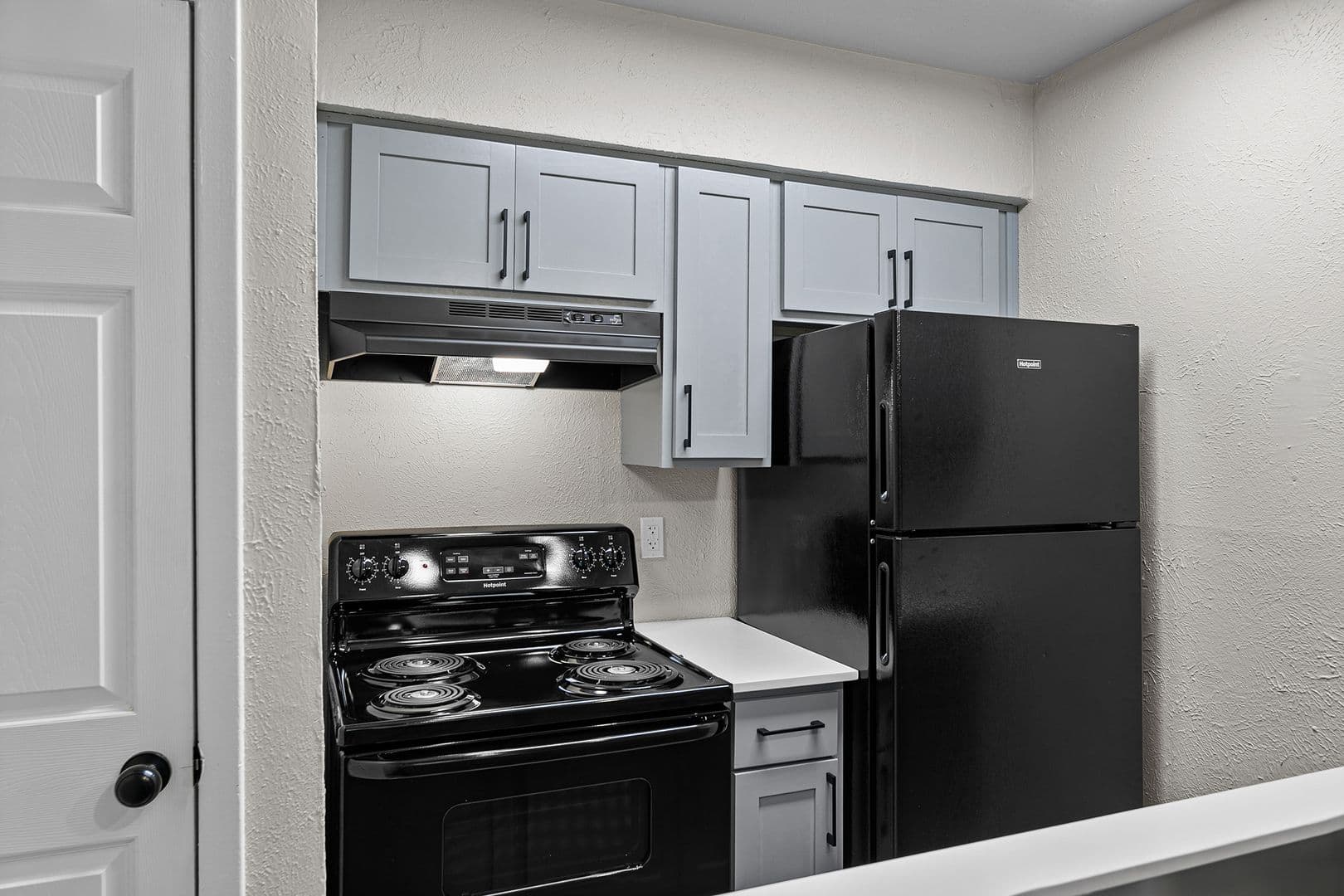 Dallas Apartment: 13266 Emily Rd