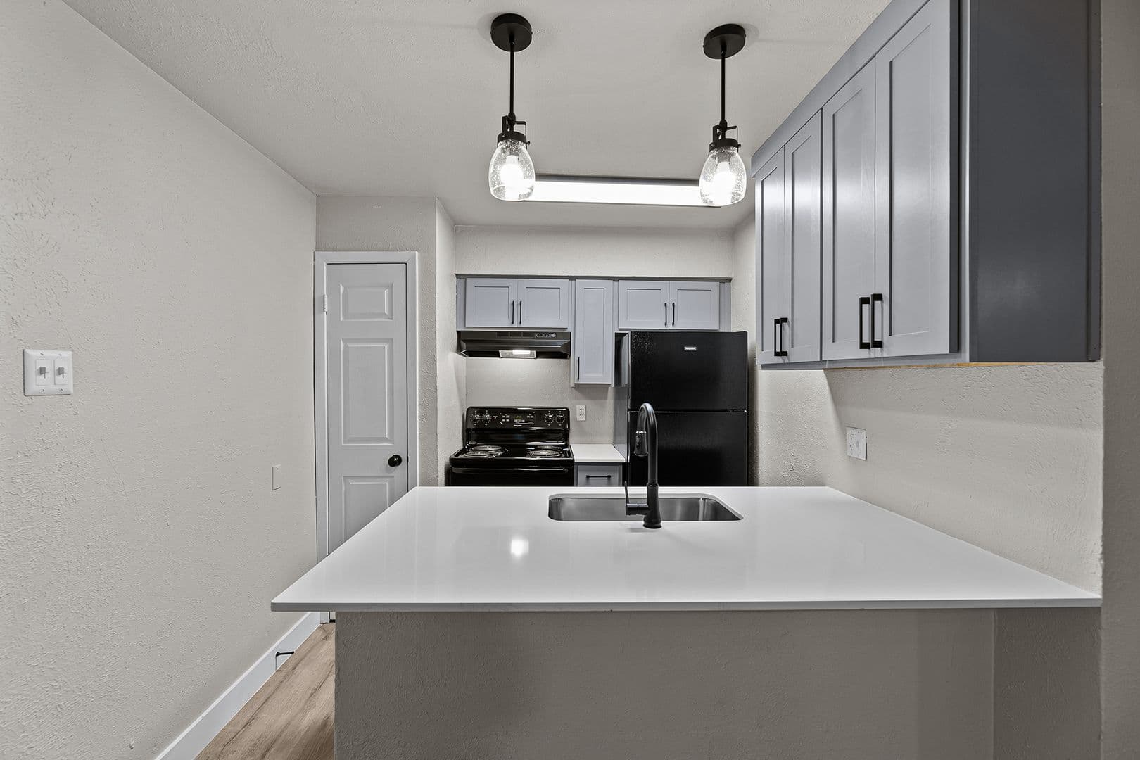 Dallas Apartment: 13266 Emily Rd