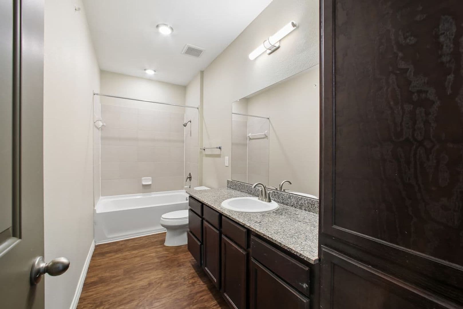 Midlothian Apartment: 2991 Lakeside Drive