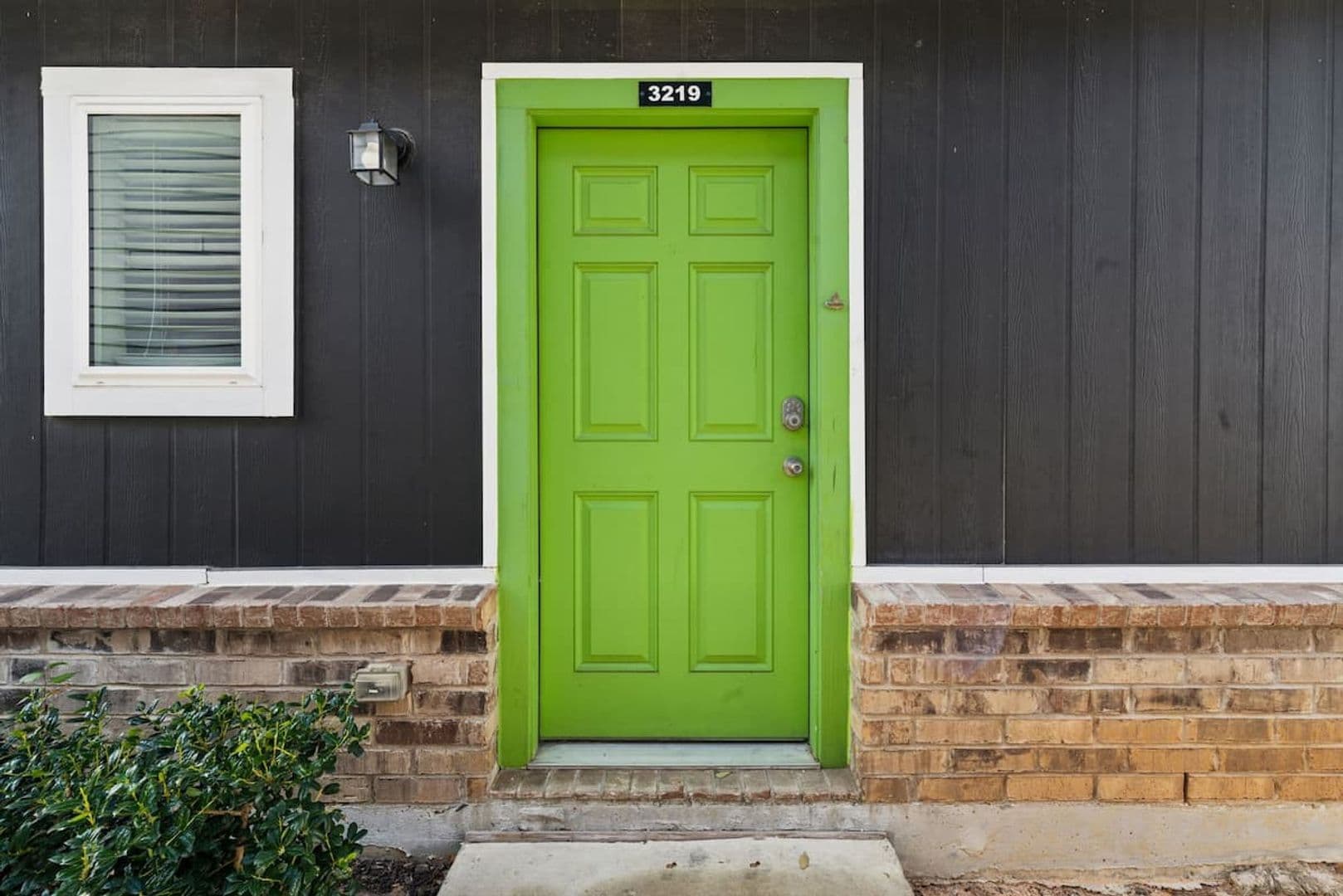 Fort Worth Apartment: 10150 E Hurst Blvd