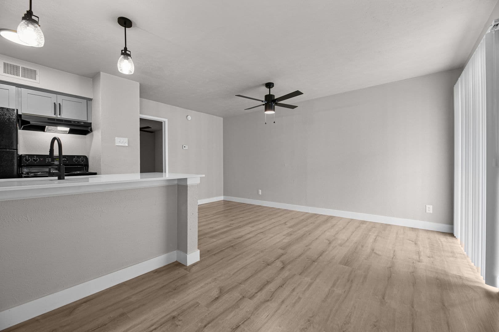 Dallas Apartment: 13266 Emily Rd
