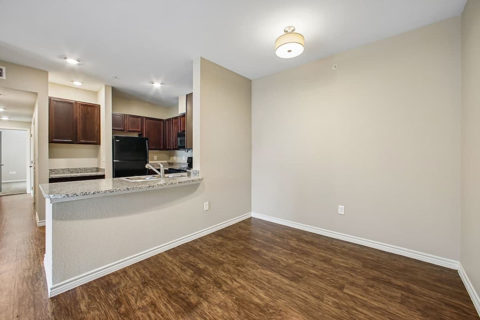 Midlothian Apartment: 2991 Lakeside Drive