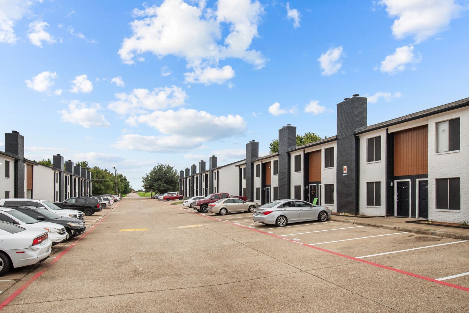 Cedar Hill Apartment: 151 East Little Creek Road