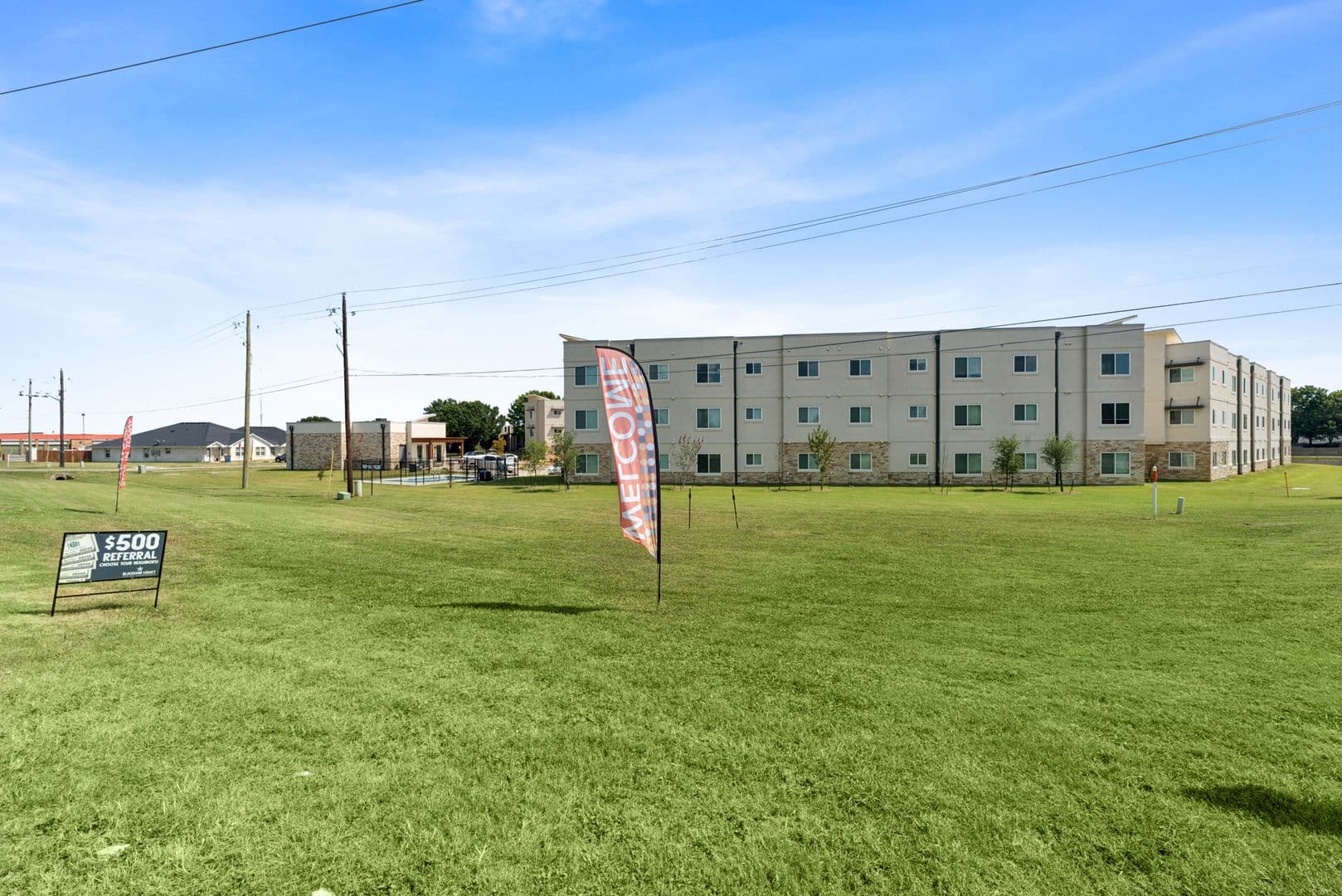 Ennis Apartment: 1101 Biloxi Drive